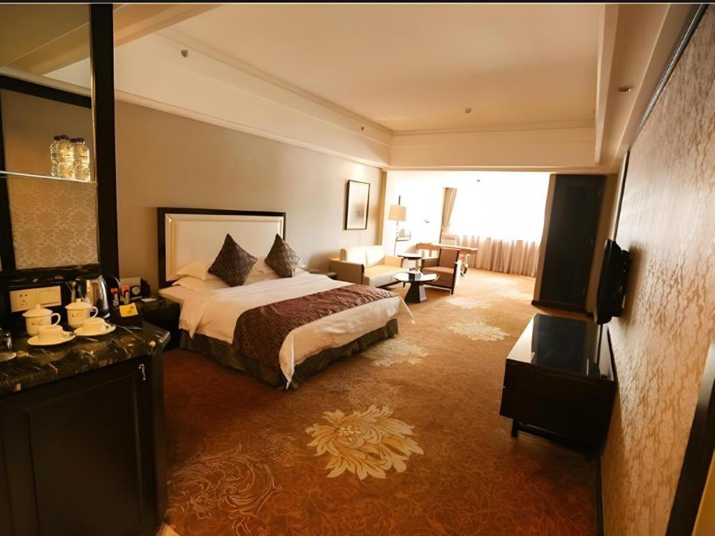 Country Garden Phoenix Hotel Шеньян Экстерьер фото