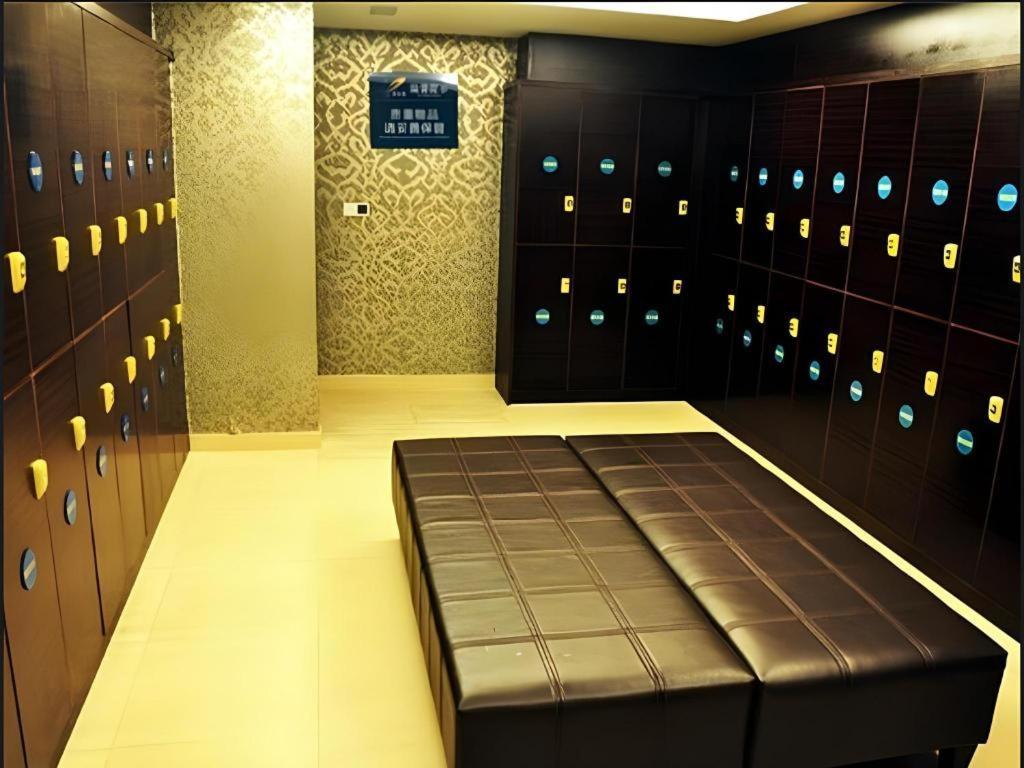Country Garden Phoenix Hotel Шеньян Экстерьер фото