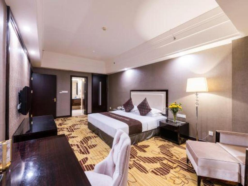 Country Garden Phoenix Hotel Шеньян Экстерьер фото